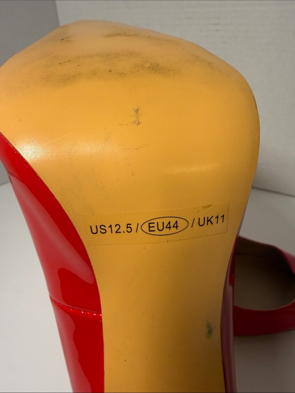 Red Patent Pointed-Toe High Heel Pumps - Picture 7 of 8